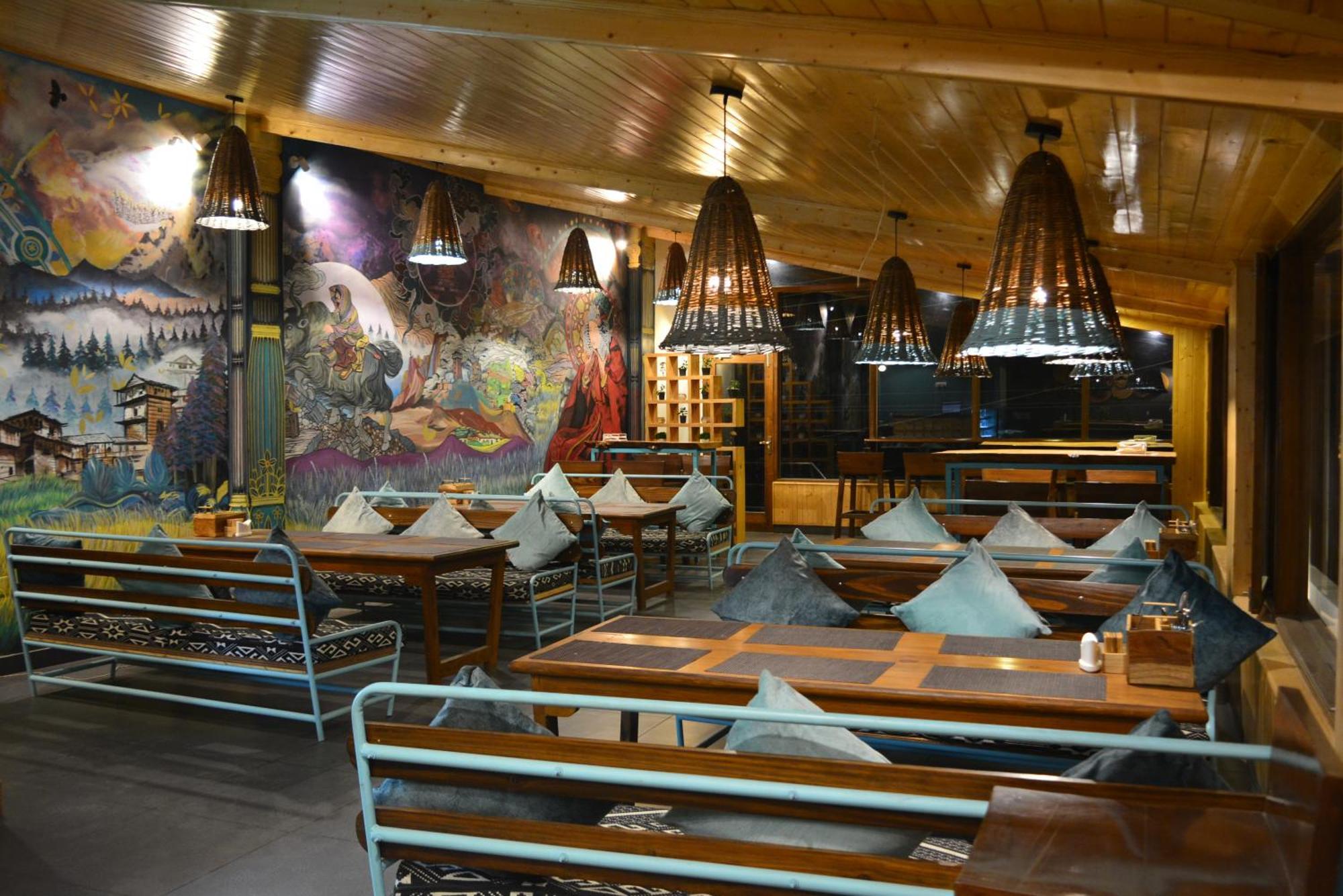 The Neelgiris Hotel Manāli Eksteriør billede